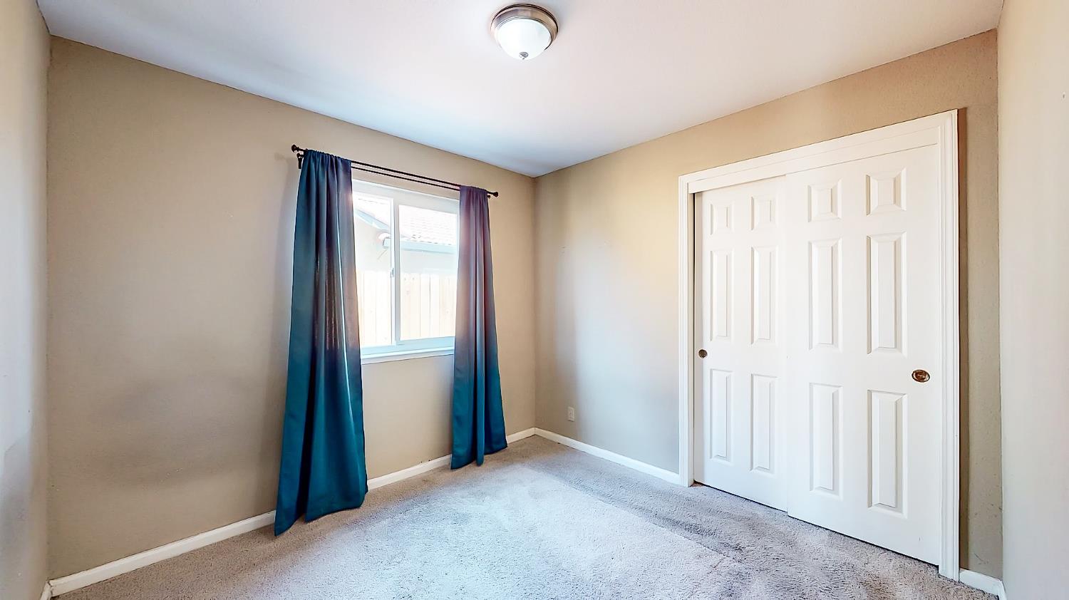 Detail Gallery Image 15 of 41 For 2334 Santos St, Dos Palos,  CA 93620 - 4 Beds | 2/5 Baths