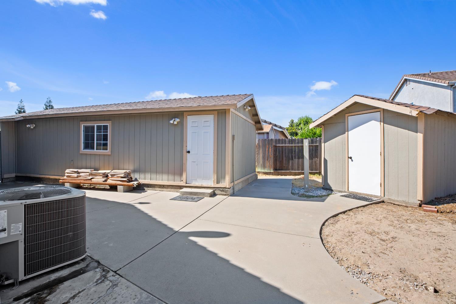 Detail Gallery Image 31 of 46 For 1162 Michelle Ct, Ripon,  CA 95366 - 5 Beds | 2 Baths
