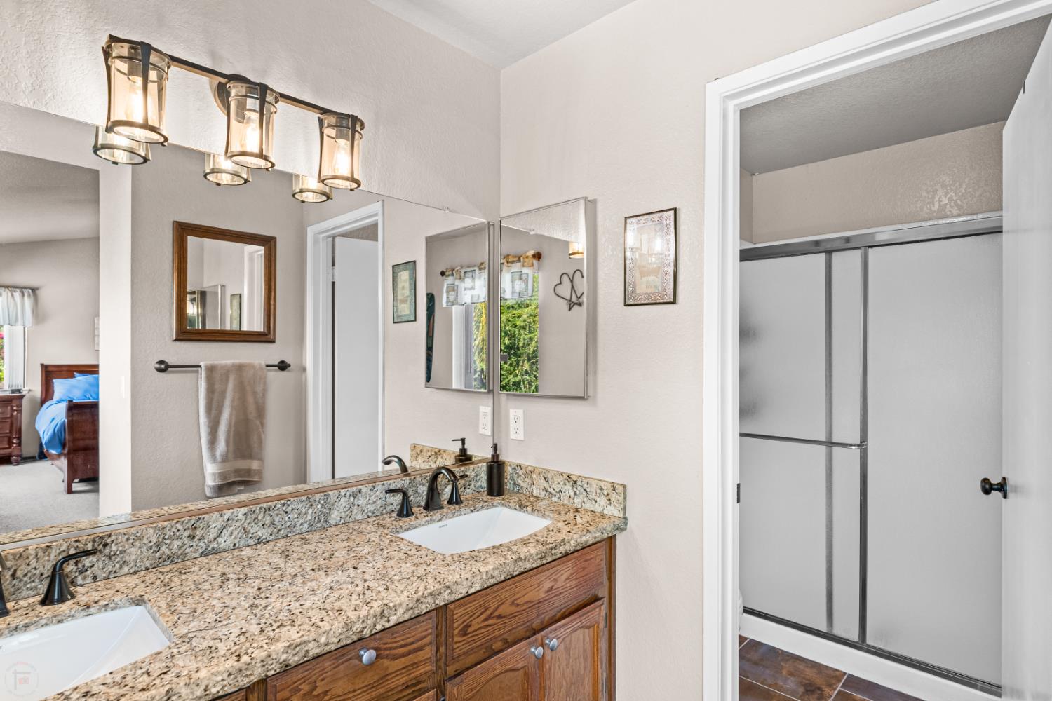 Detail Gallery Image 19 of 39 For 1551 Arnell Pl, Manteca,  CA 95337 - 3 Beds | 2/1 Baths