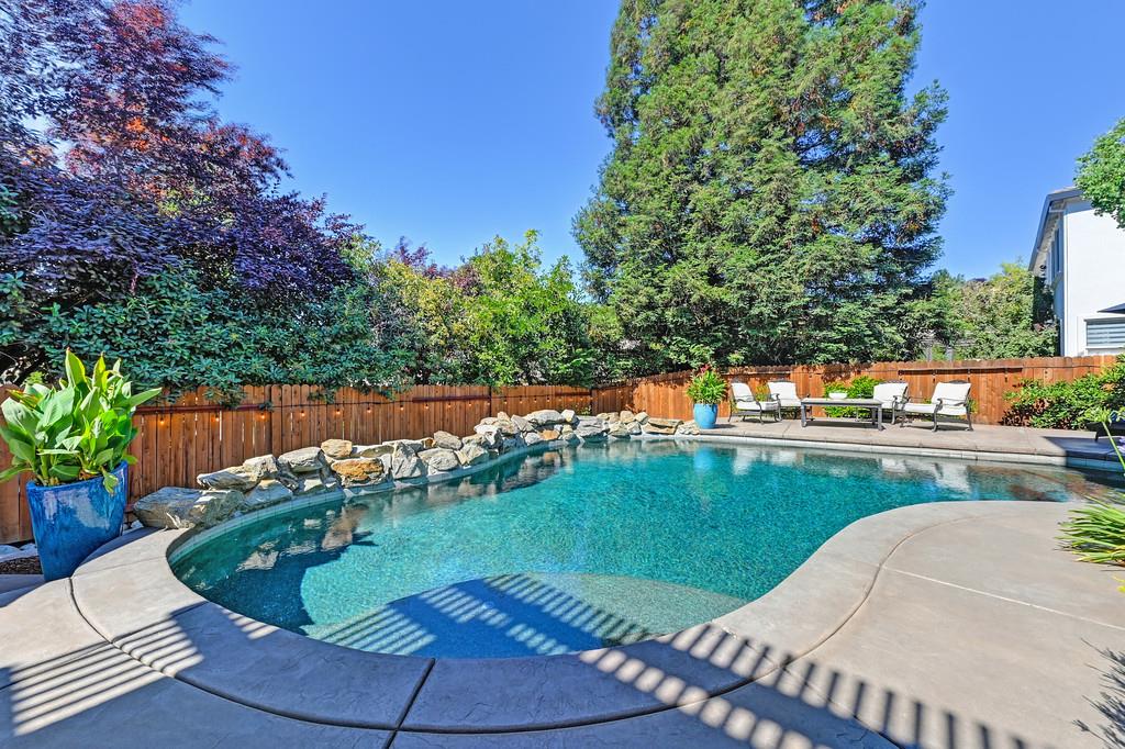 Detail Gallery Image 3 of 69 For 3809 Heather Ct, Rocklin,  CA 95765 - 4 Beds | 3 Baths