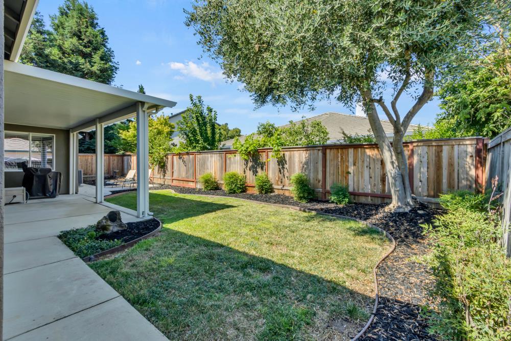 Detail Gallery Image 56 of 64 For 9688 Pasture Rose Ct, Elk Grove,  CA 95624 - 3 Beds | 2/1 Baths