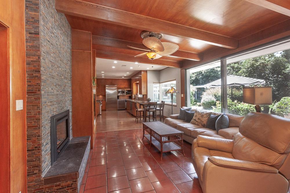 Detail Gallery Image 27 of 73 For 1060 W Monterey Ave, Stockton,  CA 95204 - 4 Beds | 3 Baths