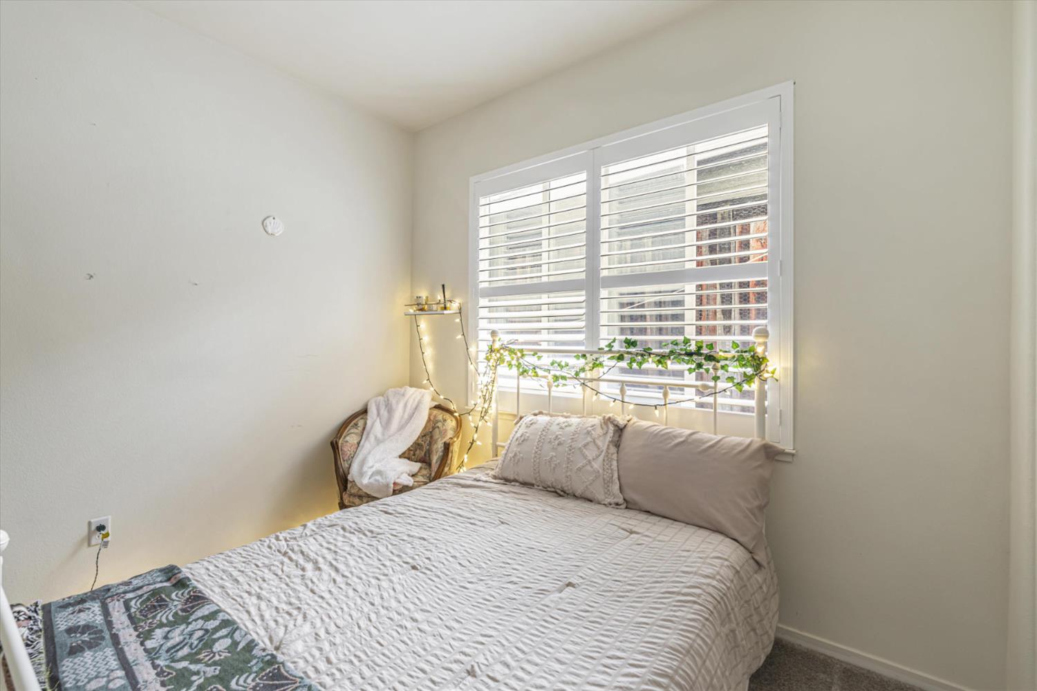 Detail Gallery Image 23 of 31 For 4864 Belford Peak Way, Antioch,  CA 94531 - 4 Beds | 3 Baths