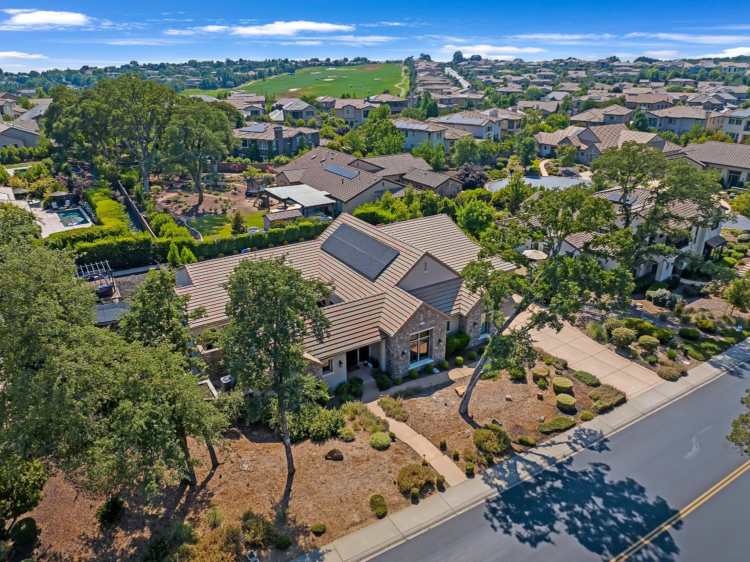 Detail Gallery Image 68 of 74 For 3421 Greenview Dr, El Dorado Hills,  CA 95762 - 5 Beds | 5/1 Baths