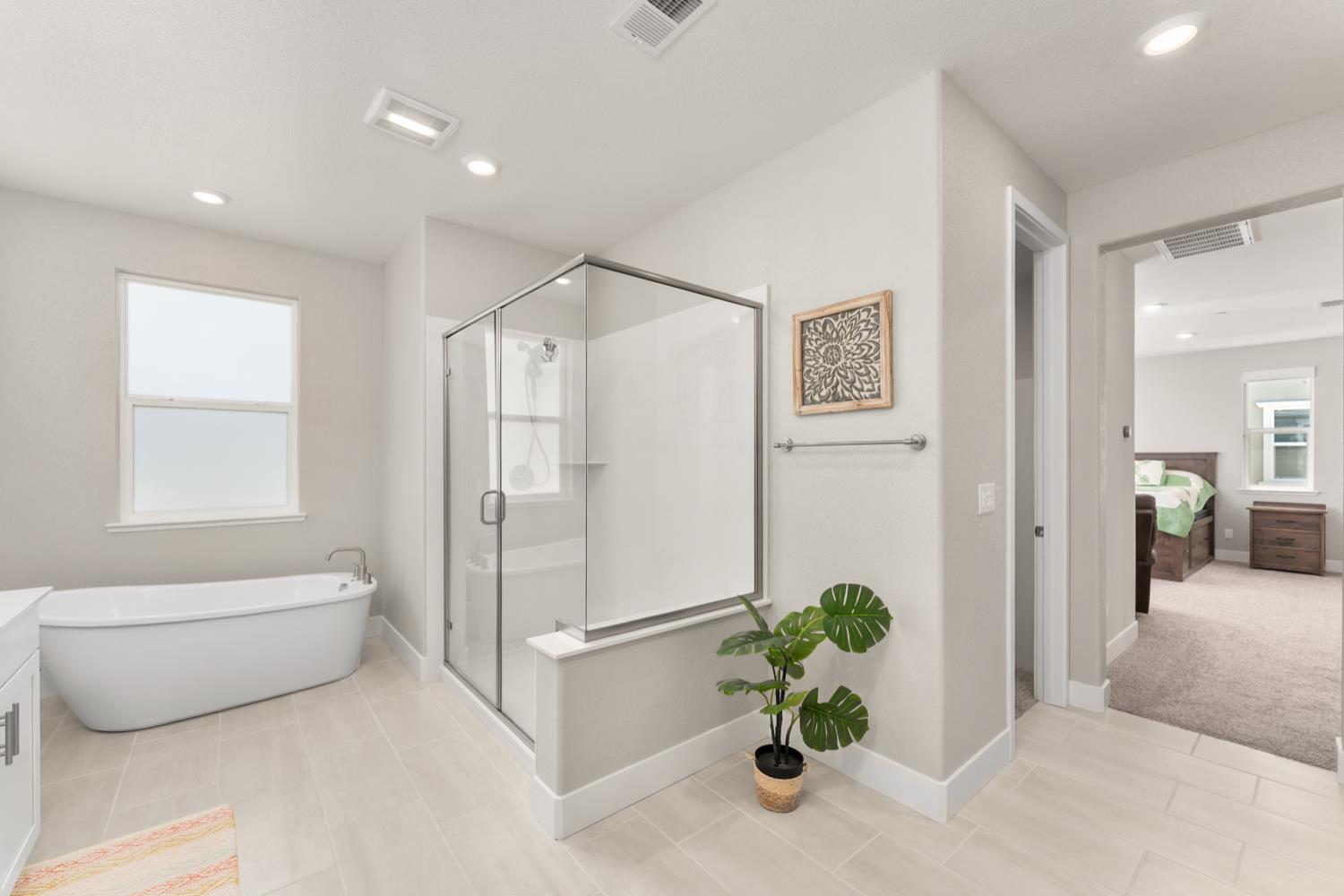 Detail Gallery Image 54 of 83 For 2073 Challenger Way, Roseville,  CA 95747 - 4 Beds | 3/1 Baths