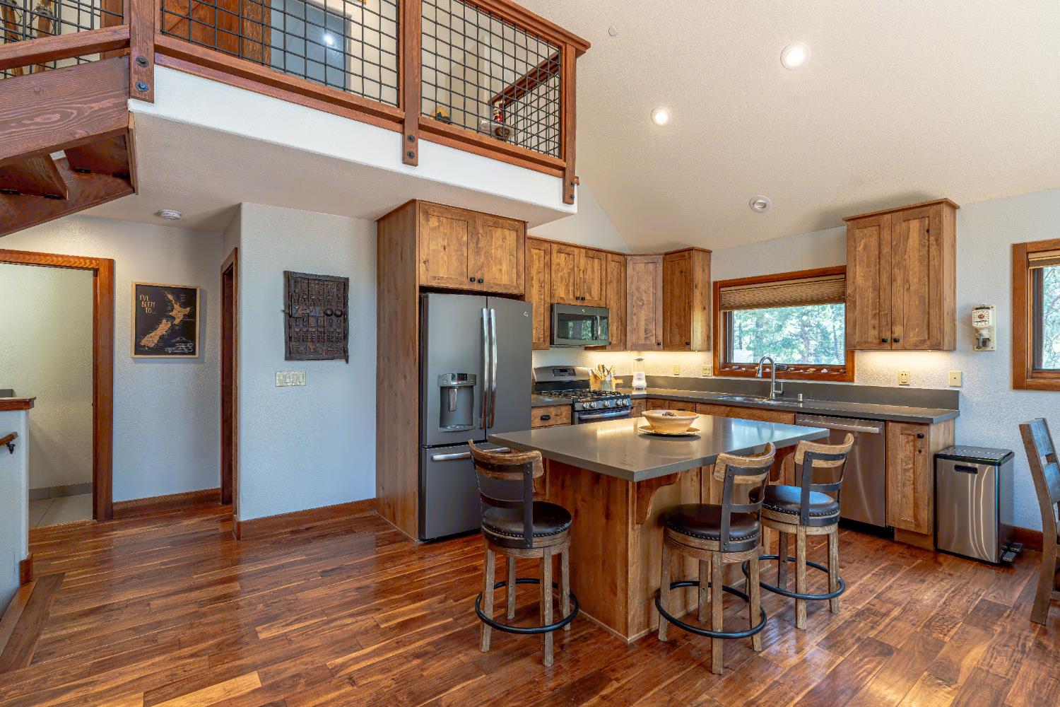 Detail Gallery Image 19 of 47 For 10854 Royal Crest Dr, Truckee,  CA 96161 - 2 Beds | 1/1 Baths