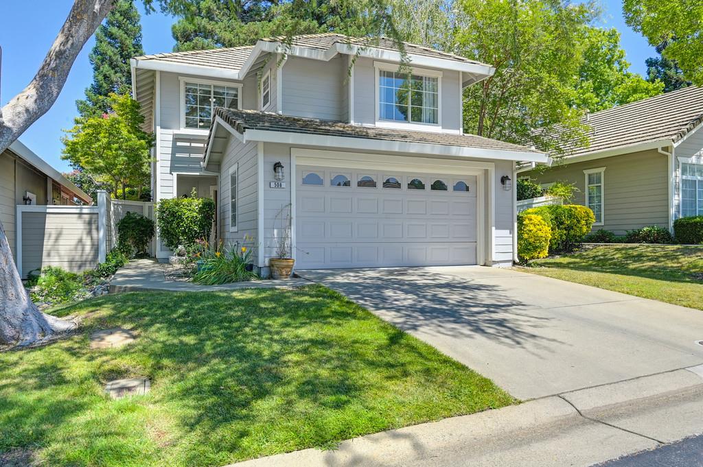 Detail Gallery Image 1 of 36 For 508 Pemberton Ln, Folsom,  CA 95630 - 3 Beds | 2/1 Baths