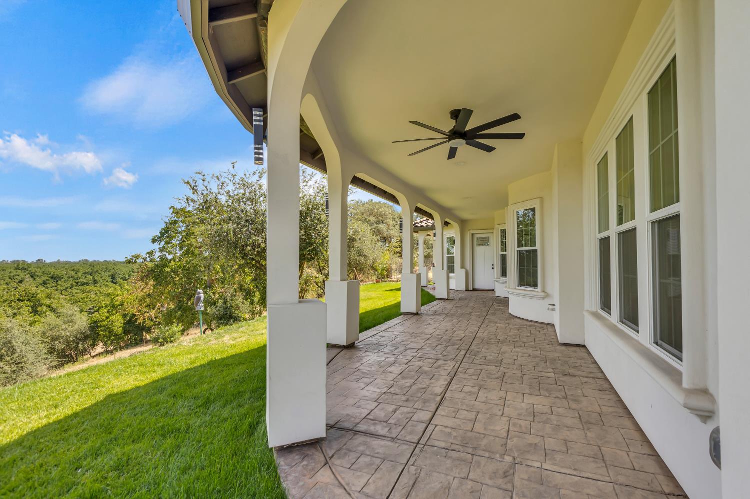 Detail Gallery Image 86 of 98 For 14537 Mira Vista Ln, Lockeford,  CA 95237 - 7 Beds | 4/1 Baths