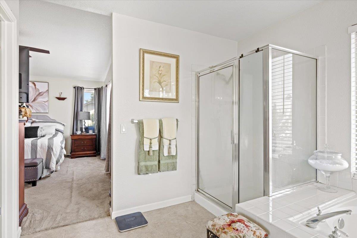 Detail Gallery Image 25 of 41 For 9128 Miners Creek Ct, Elk Grove,  CA 95758 - 4 Beds | 2/1 Baths
