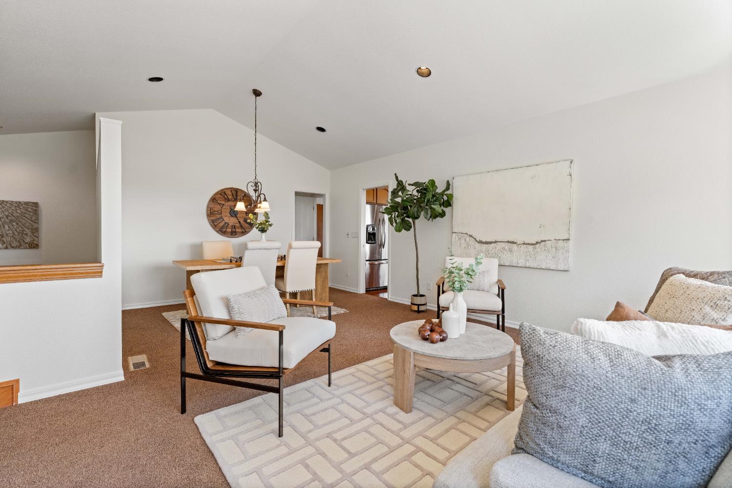 Detail Gallery Image 21 of 57 For 3140 Sierrama Dr, Shingle Springs,  CA 95682 - 4 Beds | 3 Baths