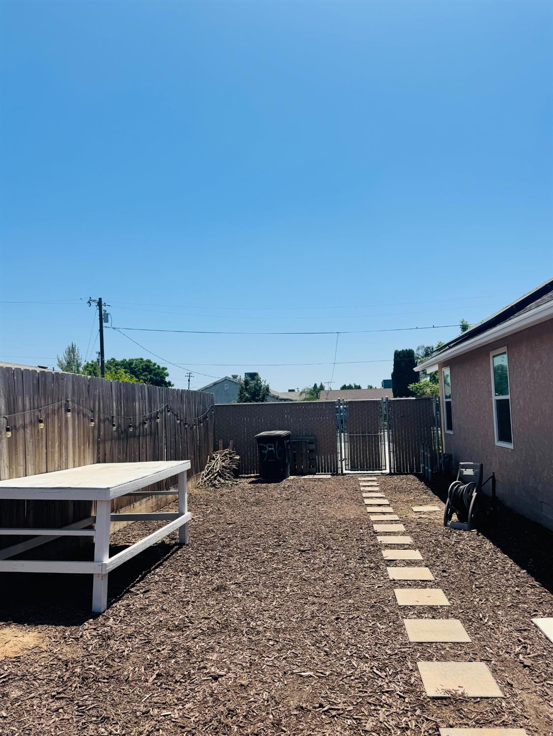 Detail Gallery Image 41 of 43 For 3761 Arizona Ave, Riverbank,  CA 95367 - 3 Beds | 2 Baths