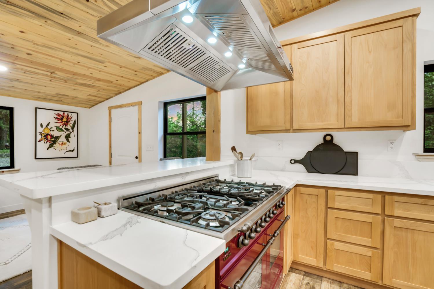 Detail Gallery Image 10 of 43 For 24200 Grand View Ave, Colfax,  CA 95713 - 3 Beds | 2 Baths