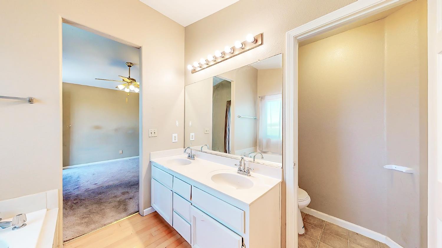 Detail Gallery Image 20 of 41 For 2334 Santos St, Dos Palos,  CA 93620 - 4 Beds | 2/5 Baths