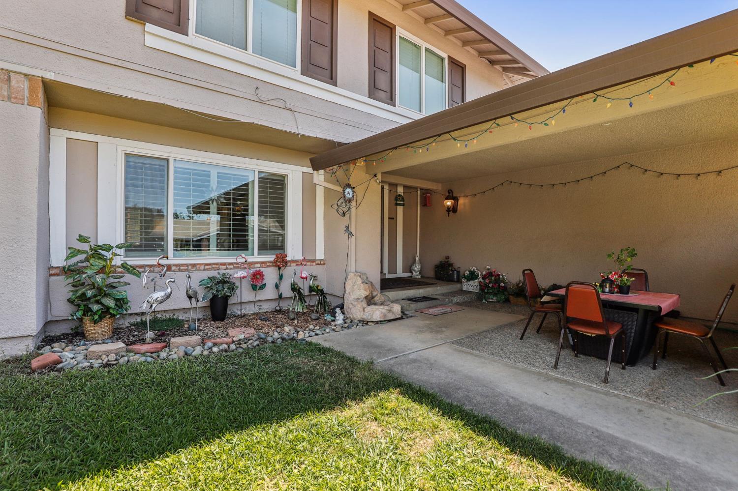 Detail Gallery Image 51 of 55 For 8058 Mesa Oak Way, Citrus Heights,  CA 95610 - 5 Beds | 3 Baths