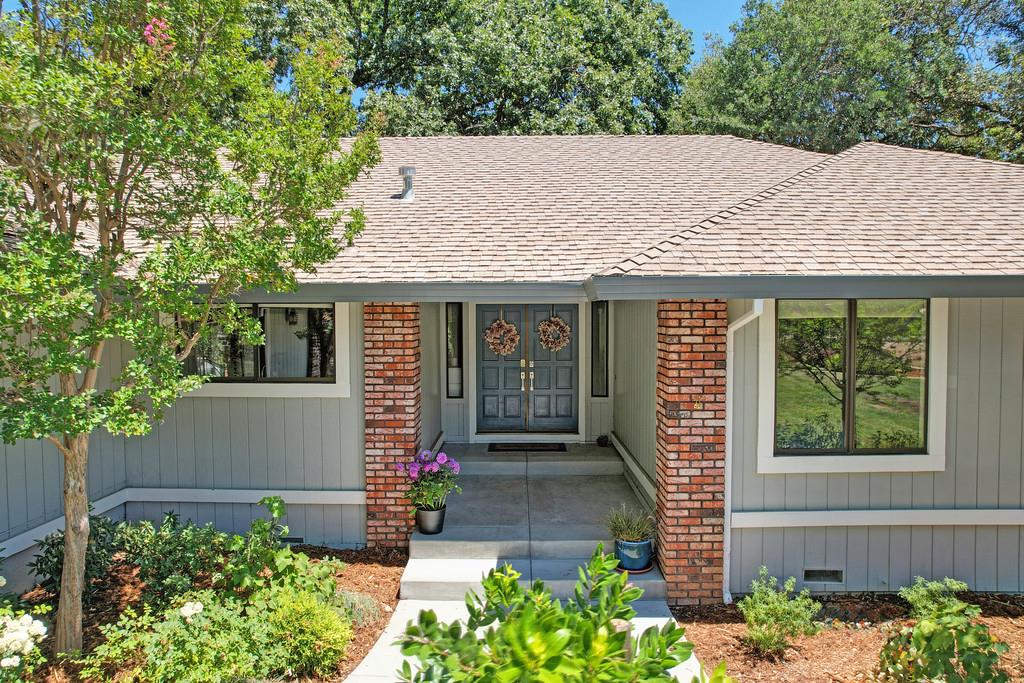 Detail Gallery Image 2 of 73 For 2953 Oakleaf Dr, Cameron Park,  CA 95682 - 3 Beds | 2/1 Baths