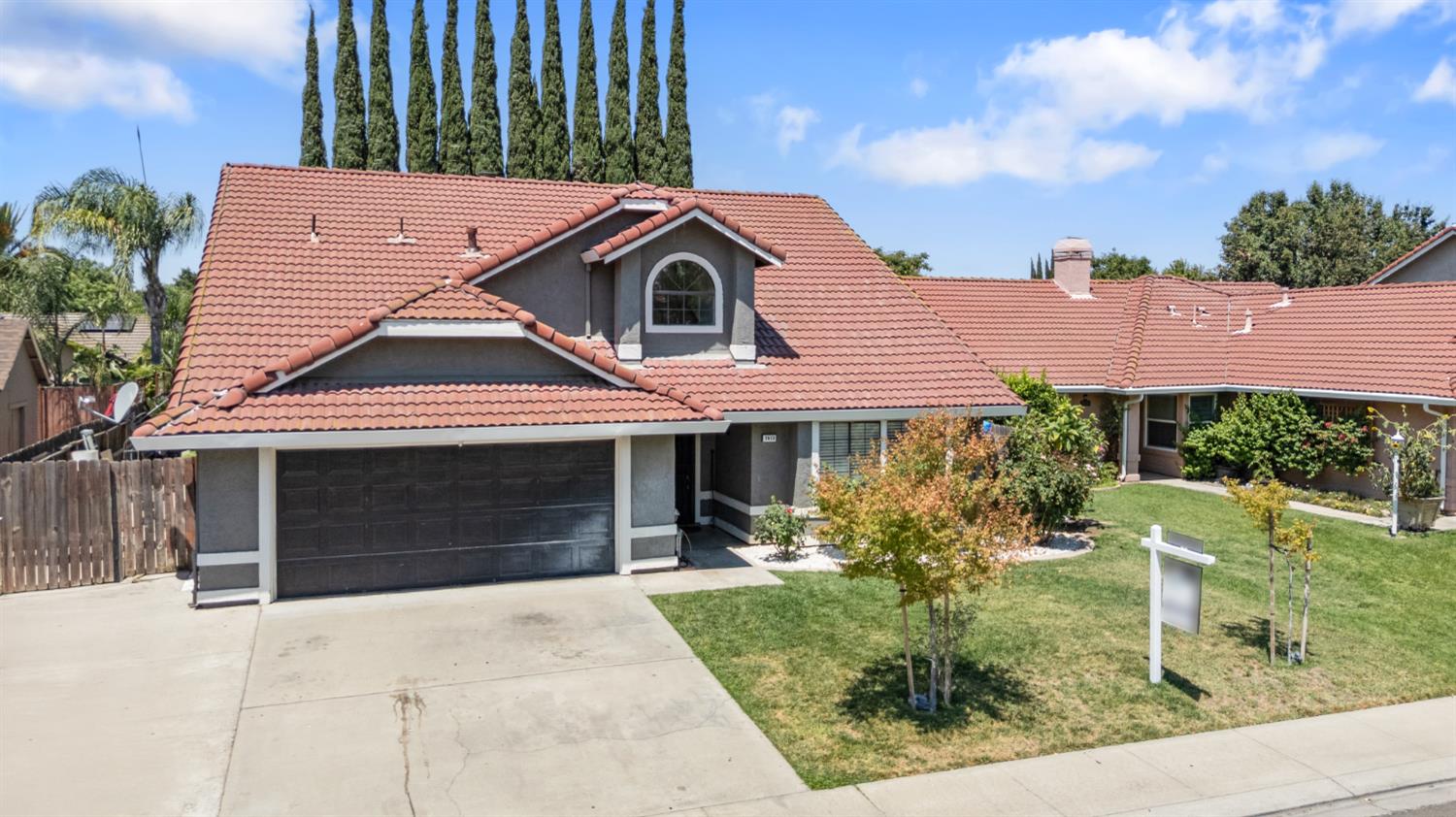 Detail Gallery Image 4 of 47 For 3613 Havenwood Way, Ceres,  CA 95307 - 4 Beds | 3 Baths