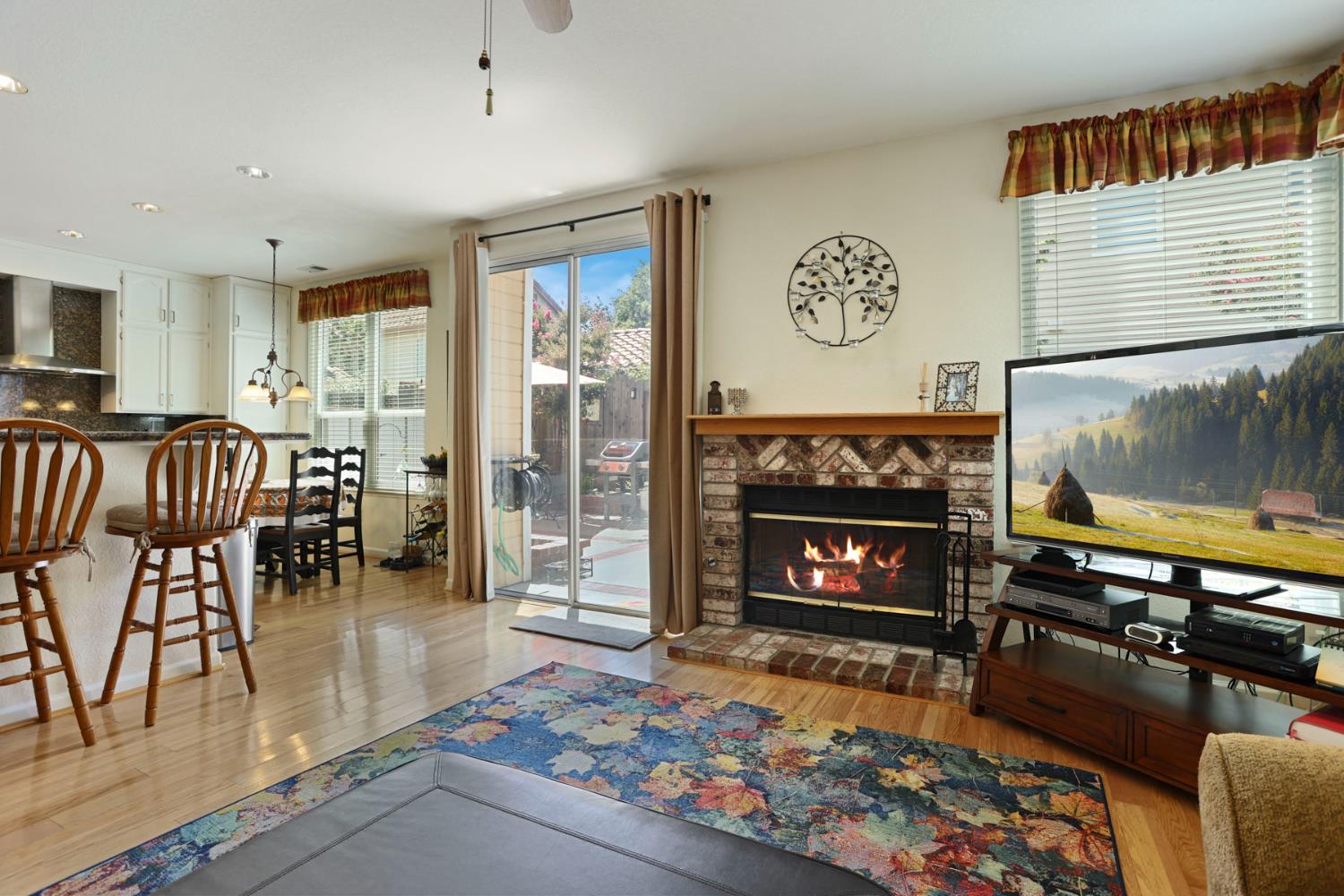 Detail Gallery Image 20 of 45 For 1145 Madera, Tracy,  CA 95377 - 4 Beds | 3 Baths