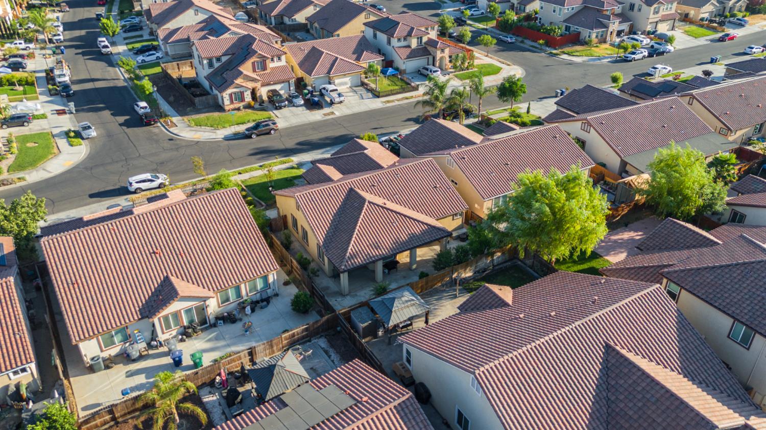 Detail Gallery Image 32 of 41 For 1444 San Pedro St, Los Banos,  CA 93635 - 4 Beds | 2 Baths