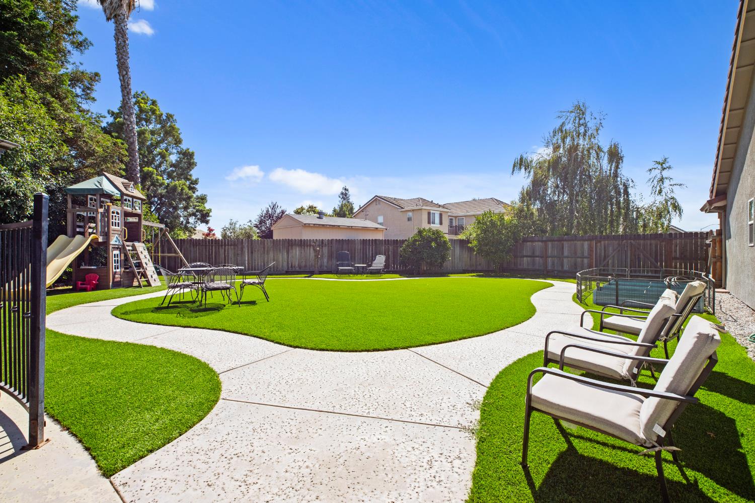 Detail Gallery Image 33 of 46 For 1162 Michelle Ct, Ripon,  CA 95366 - 5 Beds | 2 Baths