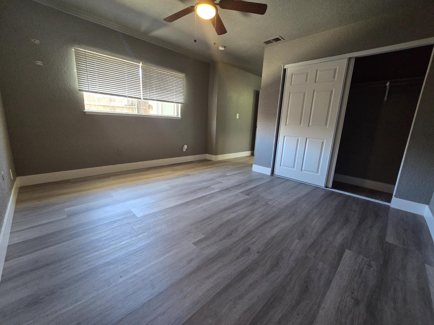 Detail Gallery Image 18 of 22 For 1957 Comstock Dr, Stockton,  CA 95209 - – Beds | – Baths