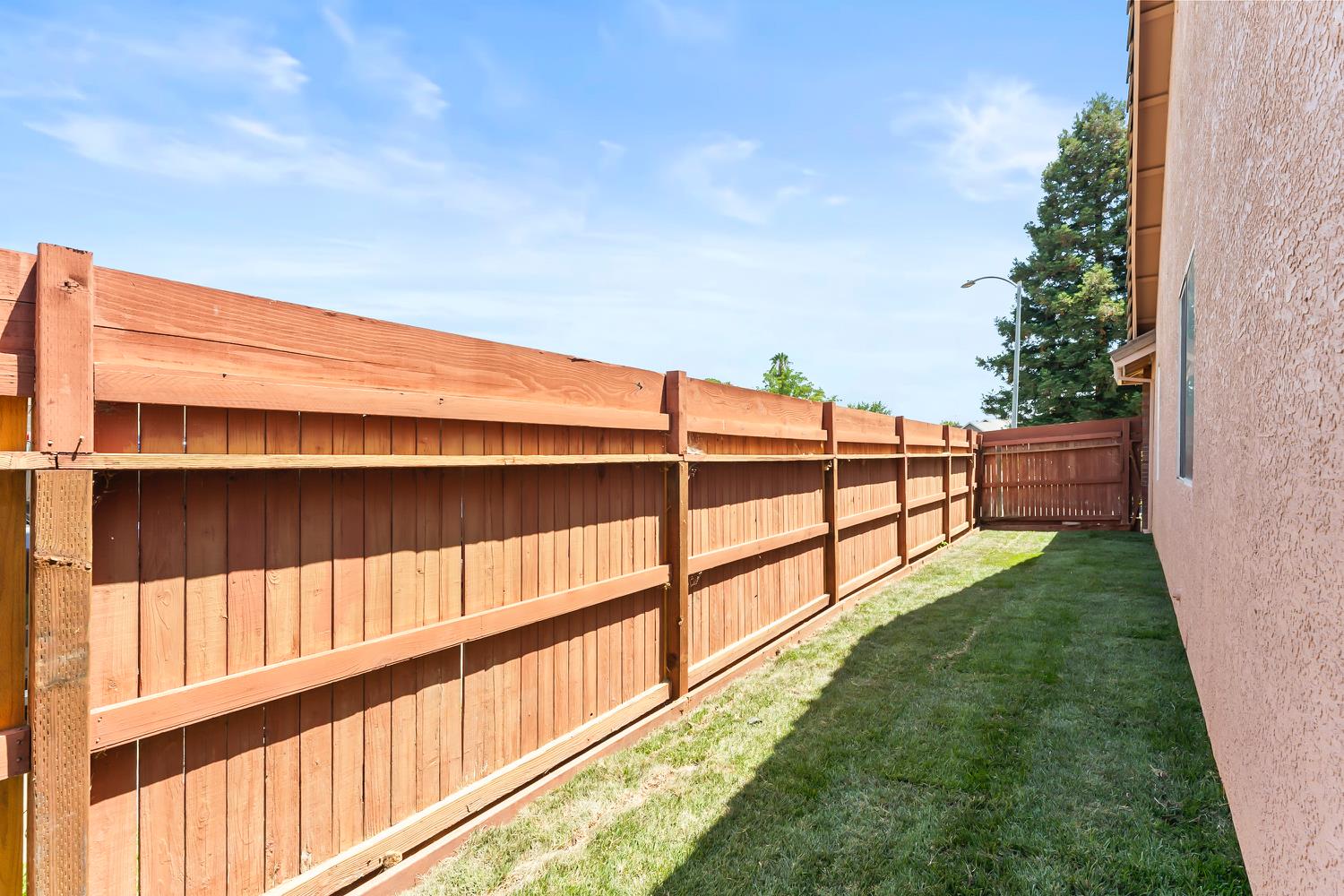Detail Gallery Image 42 of 62 For 8250 Point Arena Ct, Sacramento,  CA 95828 - 2 Beds | 2 Baths