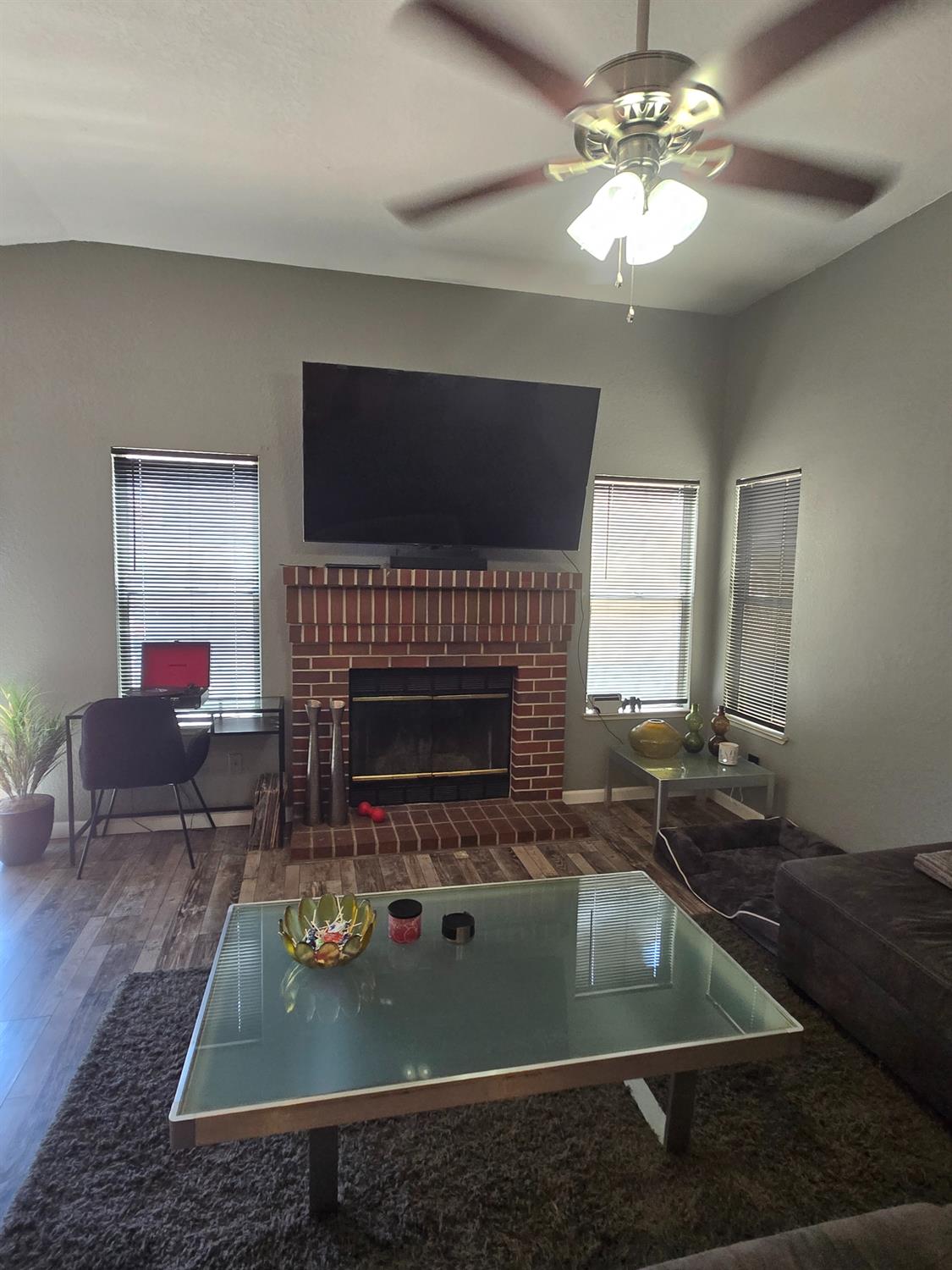 Detail Gallery Image 11 of 25 For 9388 Allendale Way, Sacramento,  CA 95829 - 3 Beds | 2 Baths