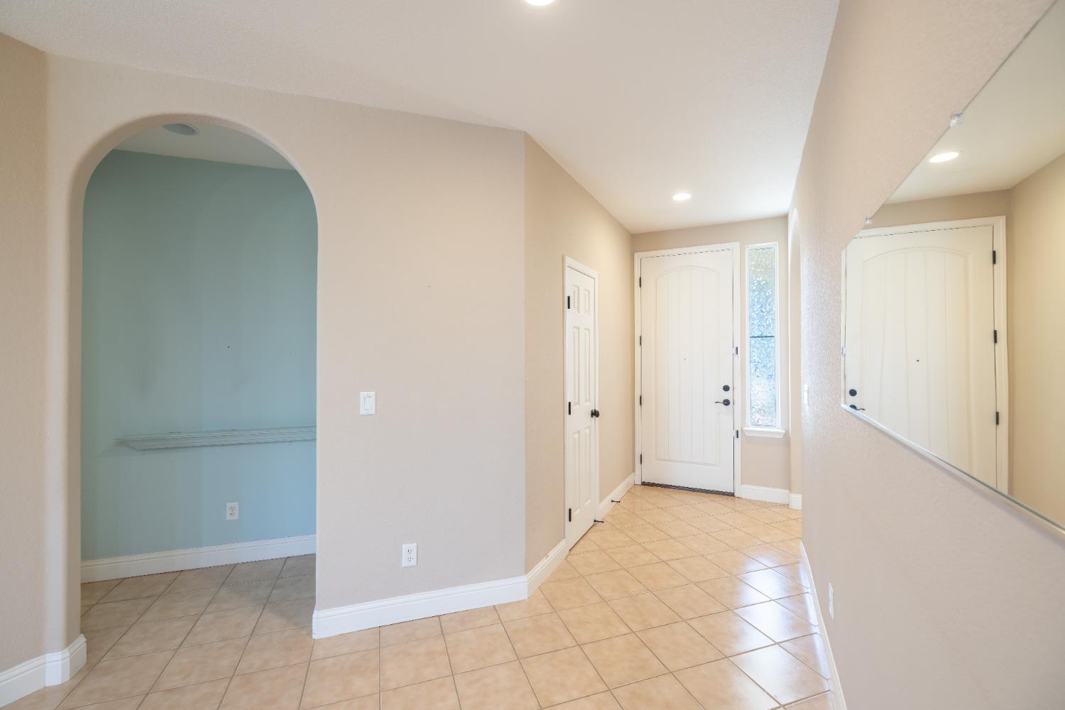Detail Gallery Image 12 of 66 For 12241 Conservancy Way, Rancho Cordova,  CA 95742 - 3 Beds | 2 Baths