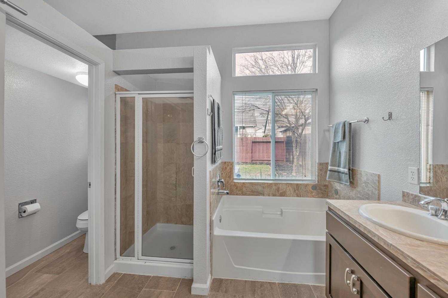 Detail Gallery Image 24 of 46 For 9065 Robbins Rd, Sacramento,  CA 95829 - 4 Beds | 2/1 Baths