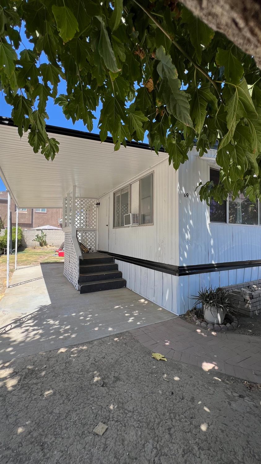 Detail Gallery Image 14 of 16 For 436 N Mercey Springs Rd 69, Los Banos,  CA 93635 - 2 Beds | 1/1 Baths