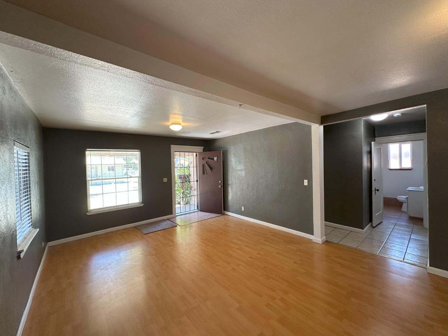 Detail Gallery Image 20 of 20 For 405 Colorado Ave, Modesto,  CA 95351 - 3 Beds | 2 Baths