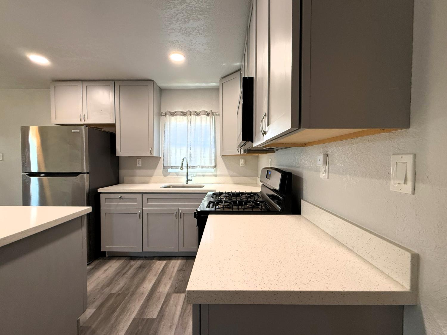 Detail Gallery Image 9 of 19 For 1561 N Filbert St, Stockton,  CA 95205 - 1 Beds | 1 Baths