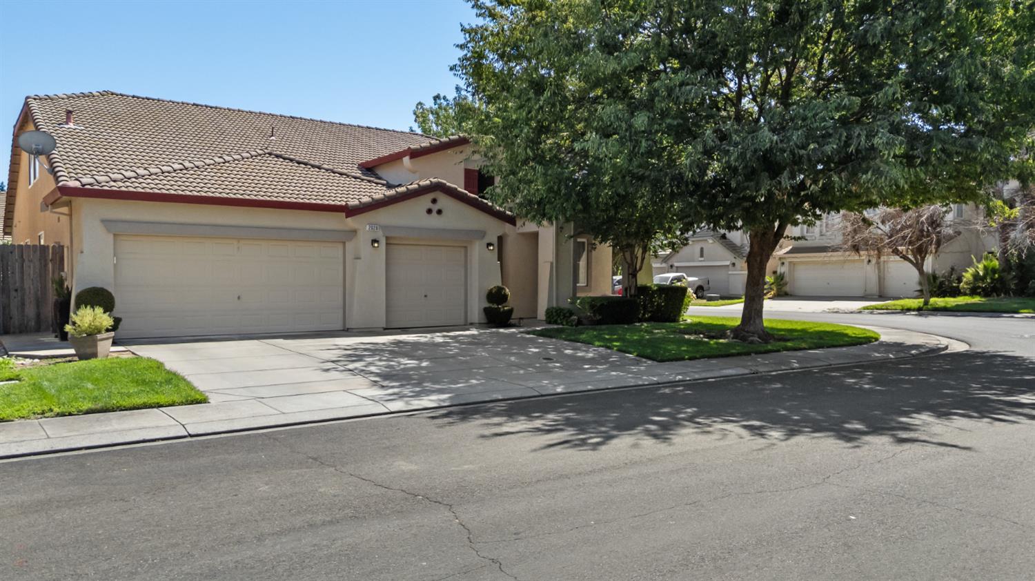 Detail Gallery Image 58 of 60 For 2020 Malcolm Way, Modesto,  CA 95356 - 3 Beds | 3 Baths