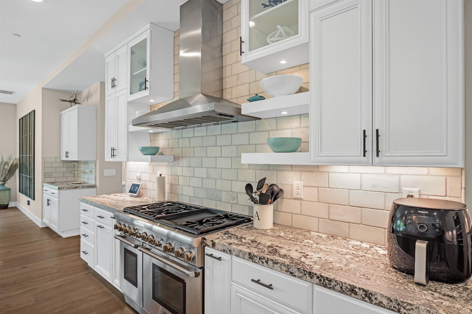 Detail Gallery Image 41 of 74 For 3421 Greenview Dr, El Dorado Hills,  CA 95762 - 5 Beds | 5/1 Baths