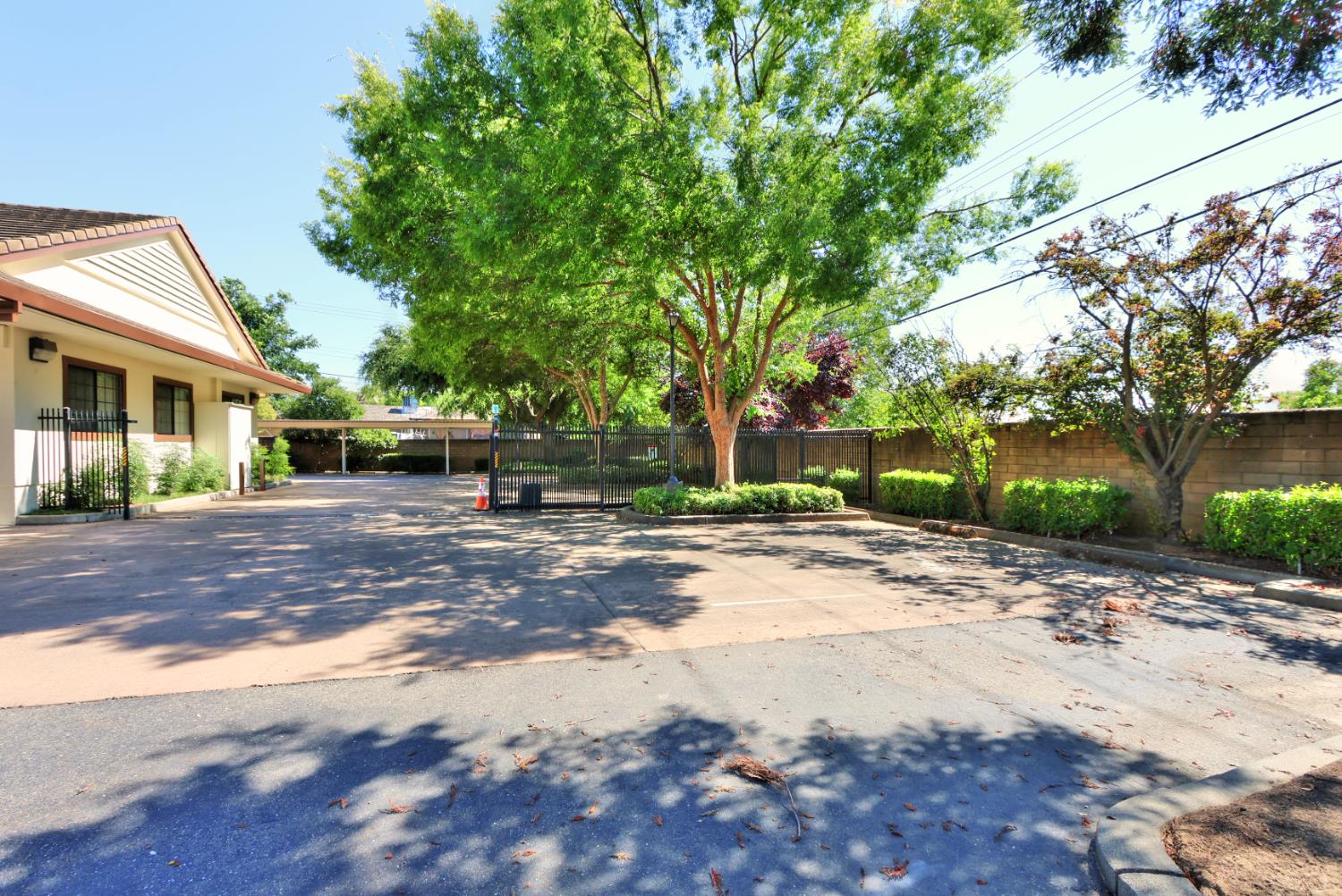 Detail Gallery Image 44 of 51 For 1601 Executive Ct, Sacramento,  CA 95864 - – Beds | – Baths