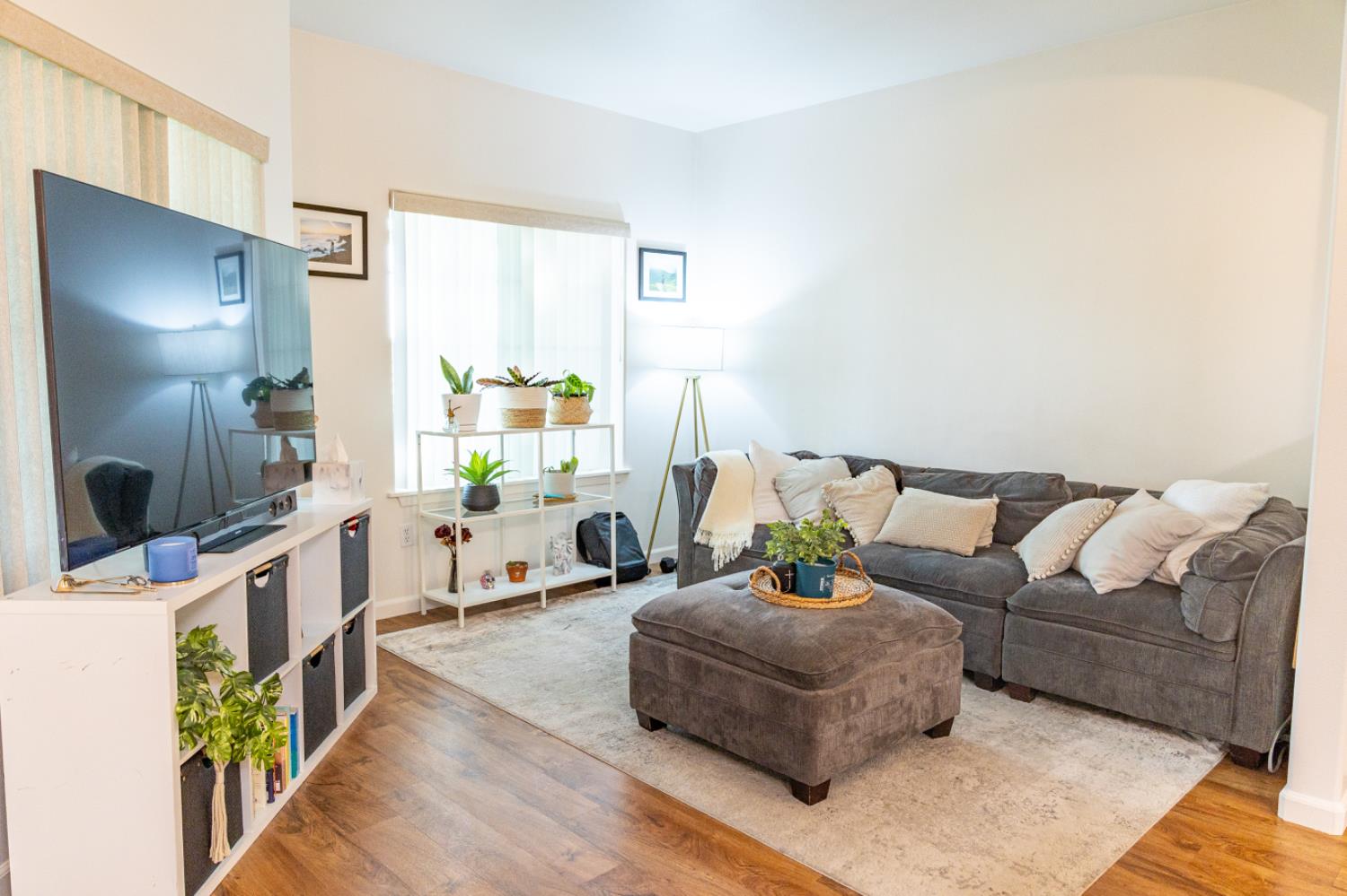 Detail Gallery Image 4 of 15 For 4200 E Commerce Way #1113,  Sacramento,  CA 95834 - 1 Beds | 1 Baths