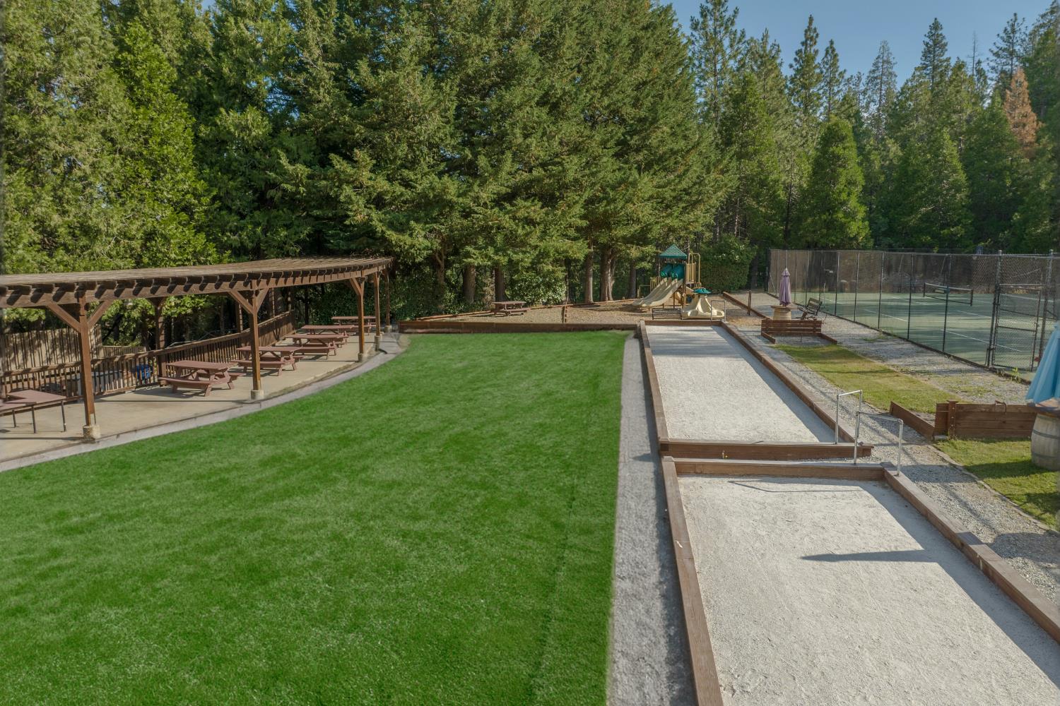 Detail Gallery Image 15 of 17 For 51 Canterwood Ln, Murphys,  CA 95247 - – Beds | – Baths