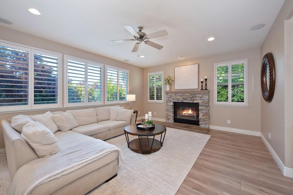 Detail Gallery Image 24 of 69 For 3809 Heather Ct, Rocklin,  CA 95765 - 4 Beds | 3 Baths