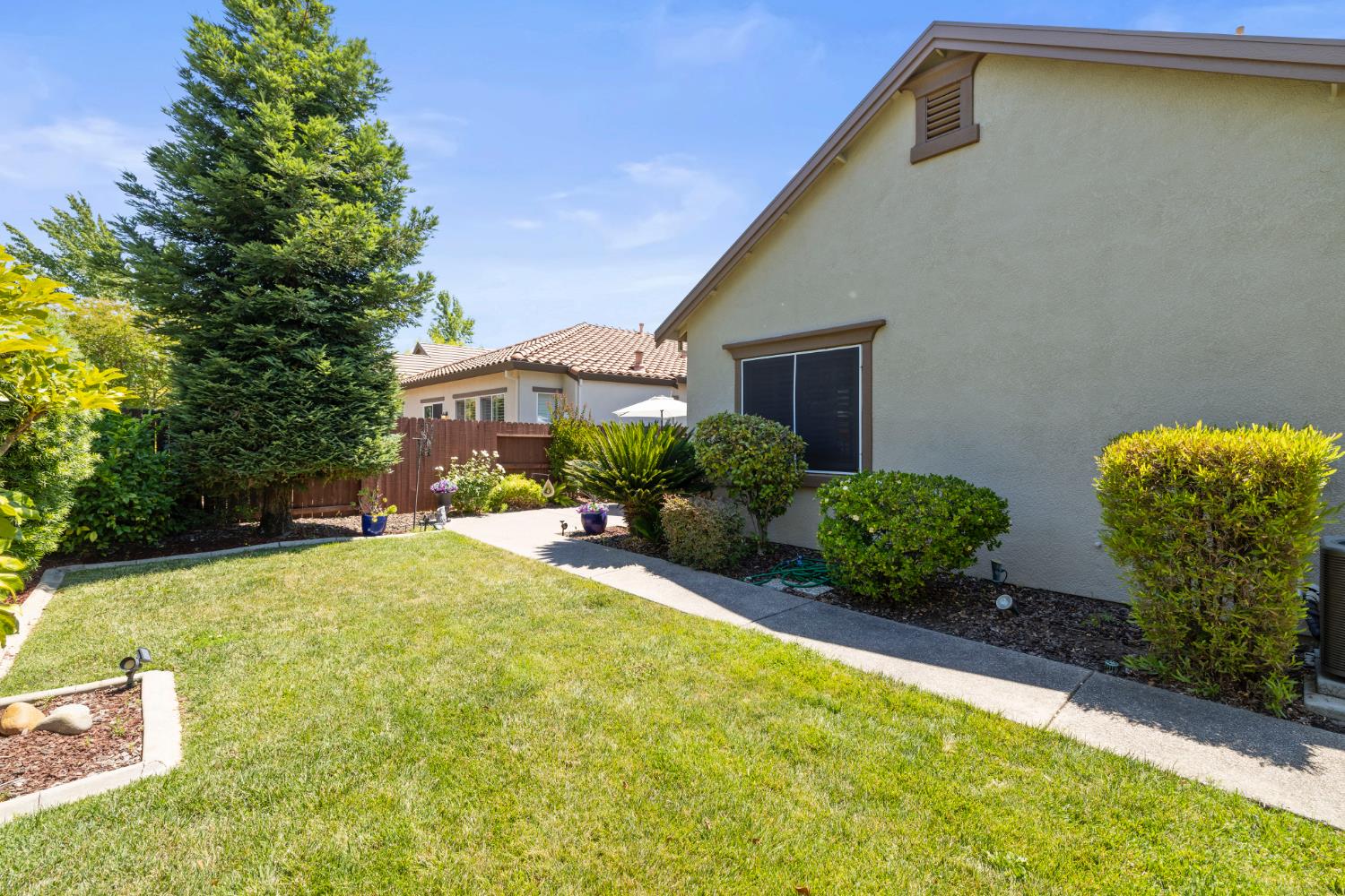 Detail Gallery Image 31 of 32 For 2016 Penstone Loop, Roseville,  CA 95747 - 3 Beds | 2 Baths