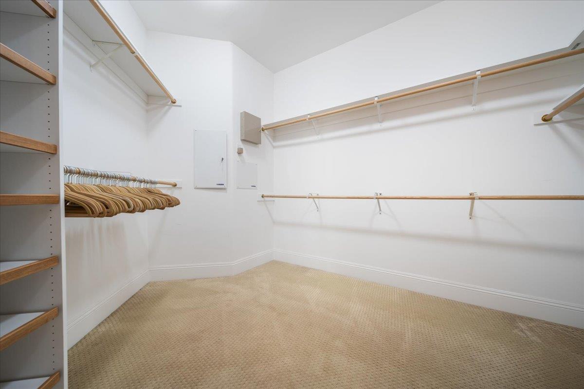 Detail Gallery Image 32 of 67 For 23750 Hogan Rd, Auburn,  CA 95602 - 4 Beds | 3/1 Baths
