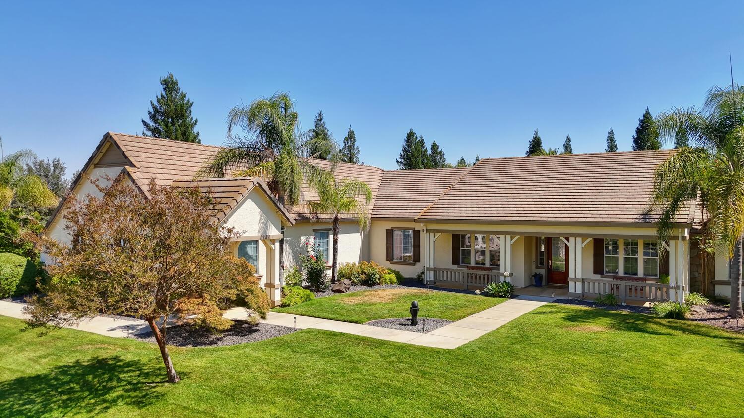 Detail Gallery Image 84 of 92 For 9896 Silvergate Ln, Elk Grove,  CA 95624 - 5 Beds | 3 Baths