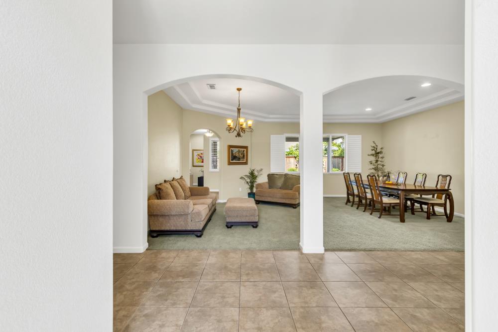 Detail Gallery Image 6 of 64 For 9688 Pasture Rose Ct, Elk Grove,  CA 95624 - 3 Beds | 2/1 Baths