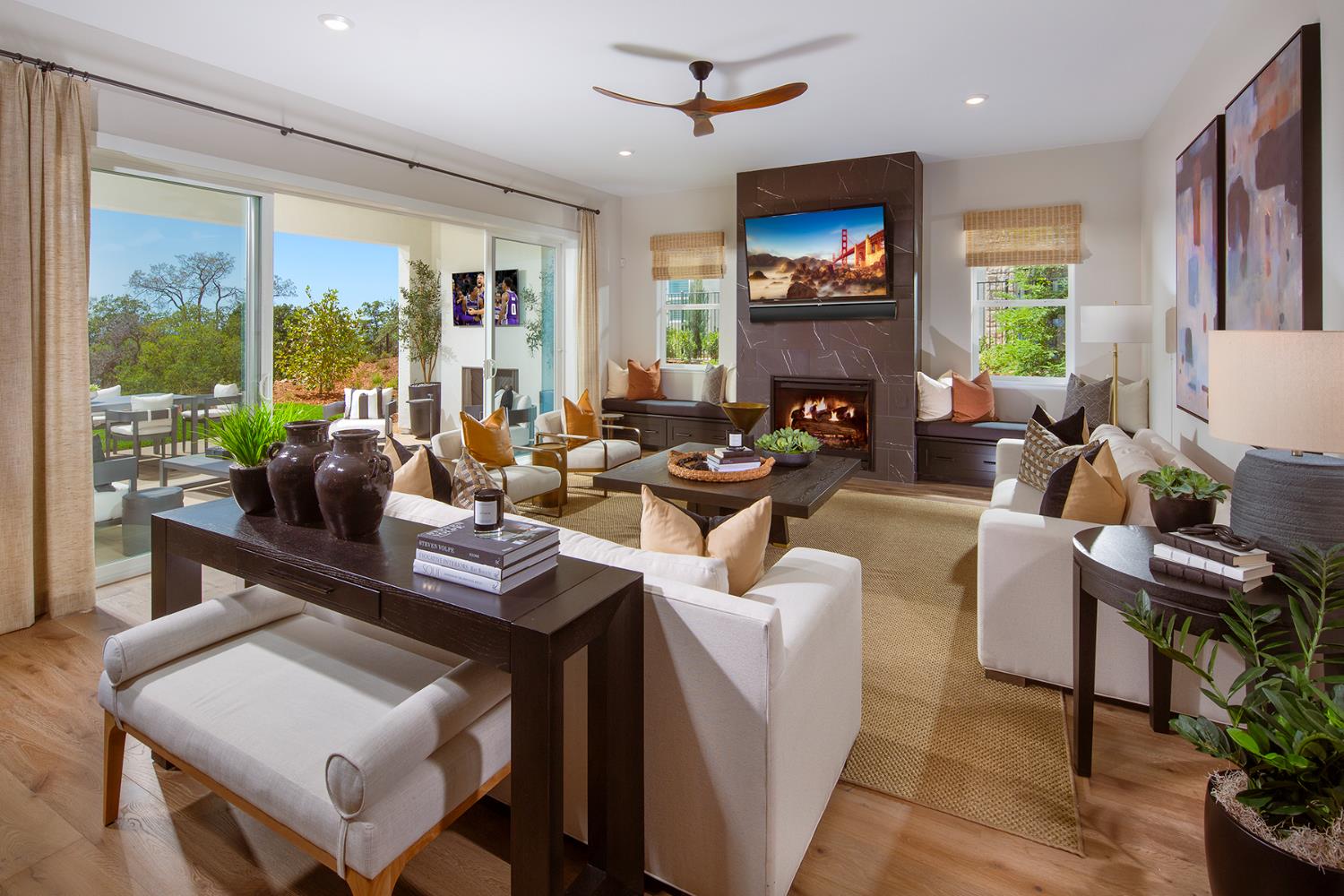 Detail Gallery Image 4 of 14 For 3186 Beatty Dr, El Dorado Hills,  CA 95762 - 4 Beds | 4/1 Baths