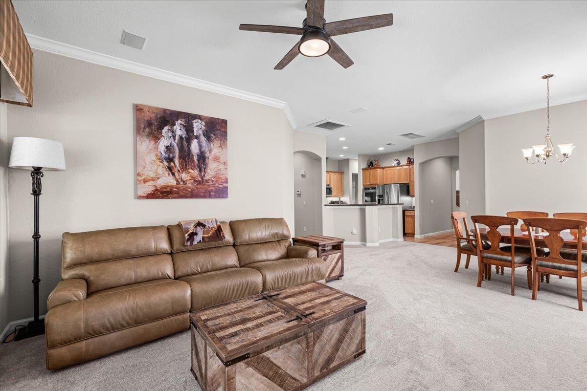 Detail Gallery Image 30 of 53 For 426 Treecrest Cir, Oakdale,  CA 95361 - 3 Beds | 2 Baths