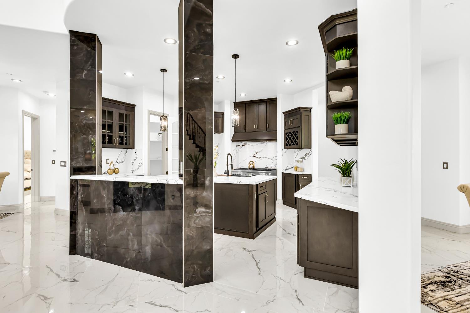 Detail Gallery Image 33 of 98 For 14537 Mira Vista Ln, Lockeford,  CA 95237 - 7 Beds | 4/1 Baths