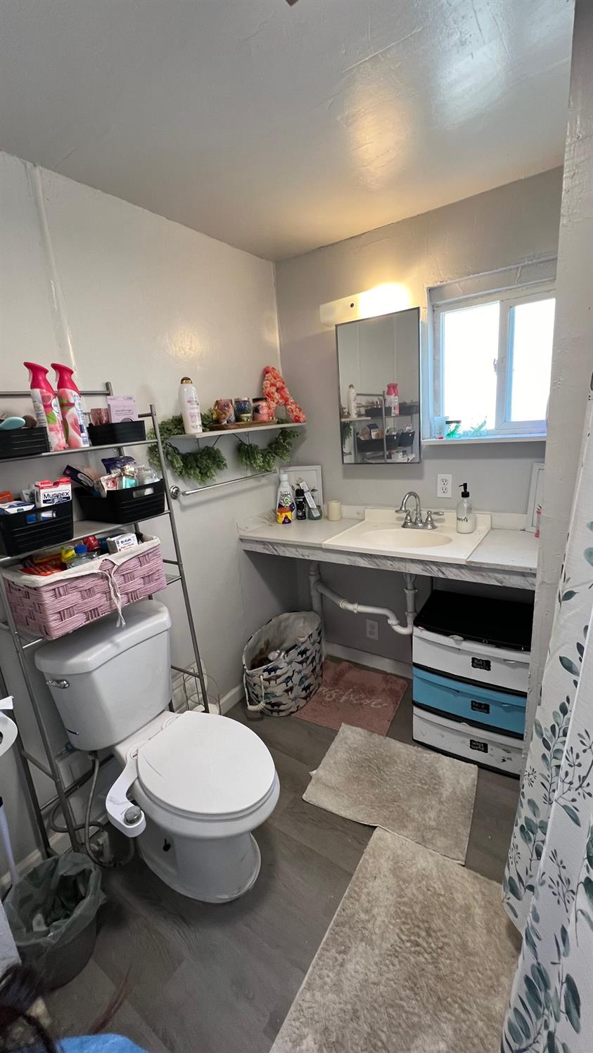 Detail Gallery Image 8 of 16 For 436 N Mercey Springs Rd 69, Los Banos,  CA 93635 - 2 Beds | 1/1 Baths