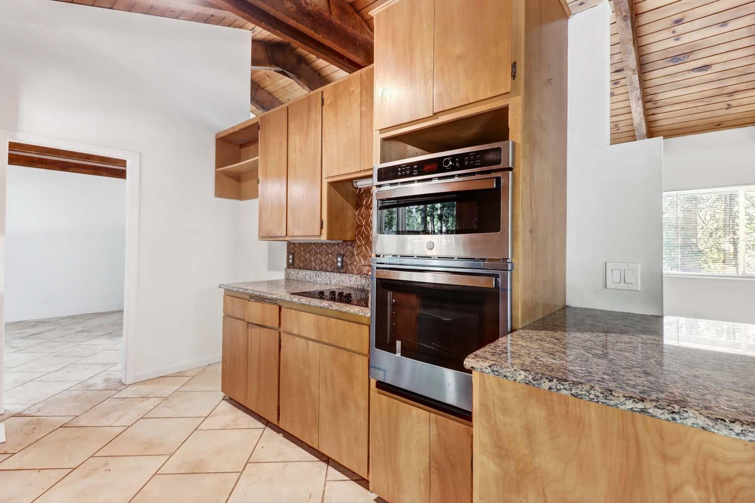 Detail Gallery Image 10 of 89 For 11118 Banner Lava Cap Rd, Nevada City,  CA 95959 - 3 Beds | 2 Baths