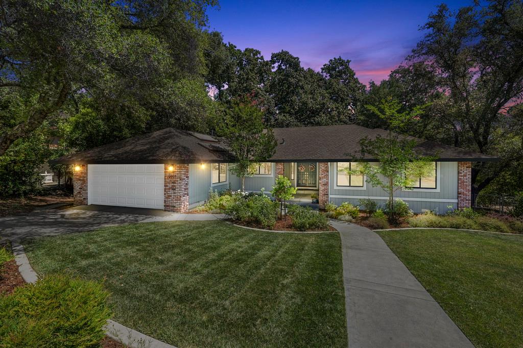 Detail Gallery Image 4 of 73 For 2953 Oakleaf Dr, Cameron Park,  CA 95682 - 3 Beds | 2/1 Baths