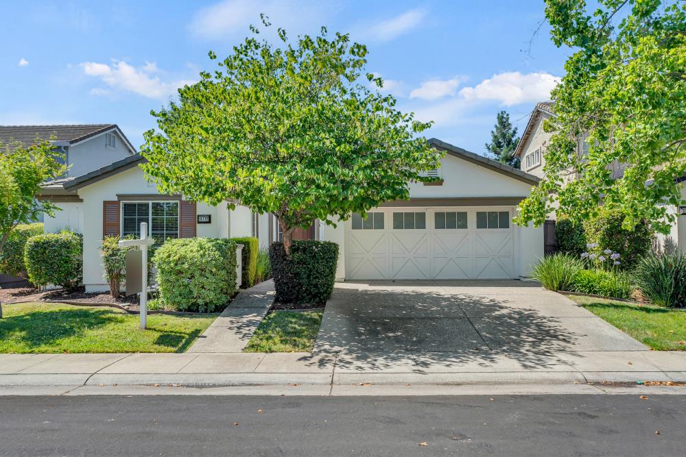 Detail Gallery Image 1 of 53 For 11772 Lilac Canyon Ct, Rancho Cordova,  CA 95742 - 4 Beds | 3 Baths