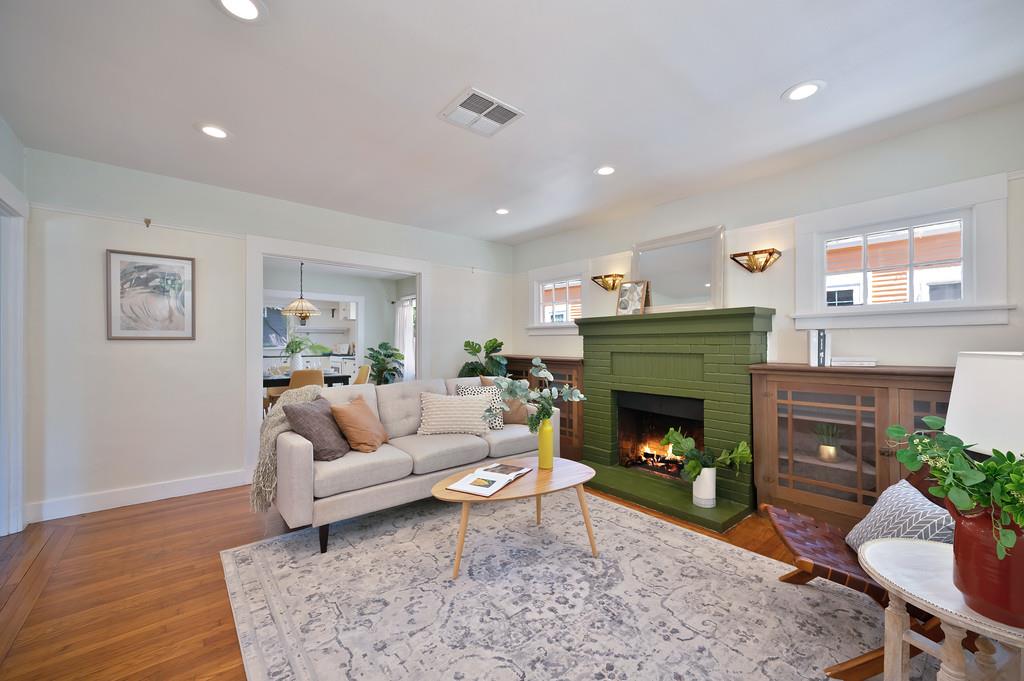 Detail Gallery Image 14 of 53 For 2232 Gerber Ave, Sacramento,  CA 95817 - 3 Beds | 2 Baths