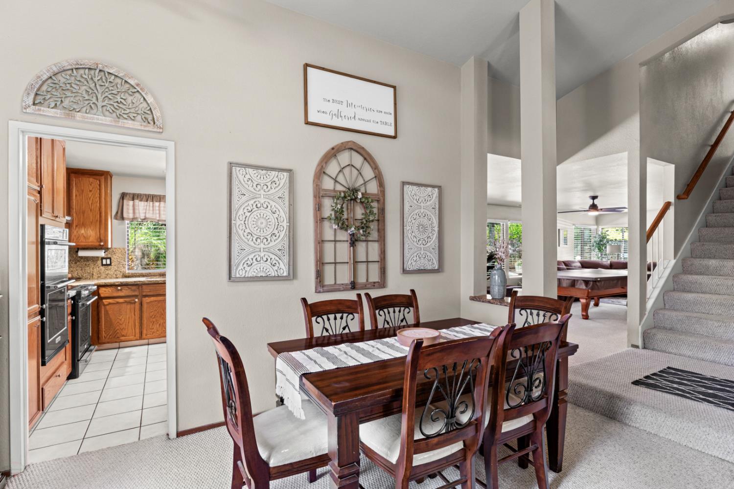 Detail Gallery Image 6 of 39 For 1551 Arnell Pl, Manteca,  CA 95337 - 3 Beds | 2/1 Baths
